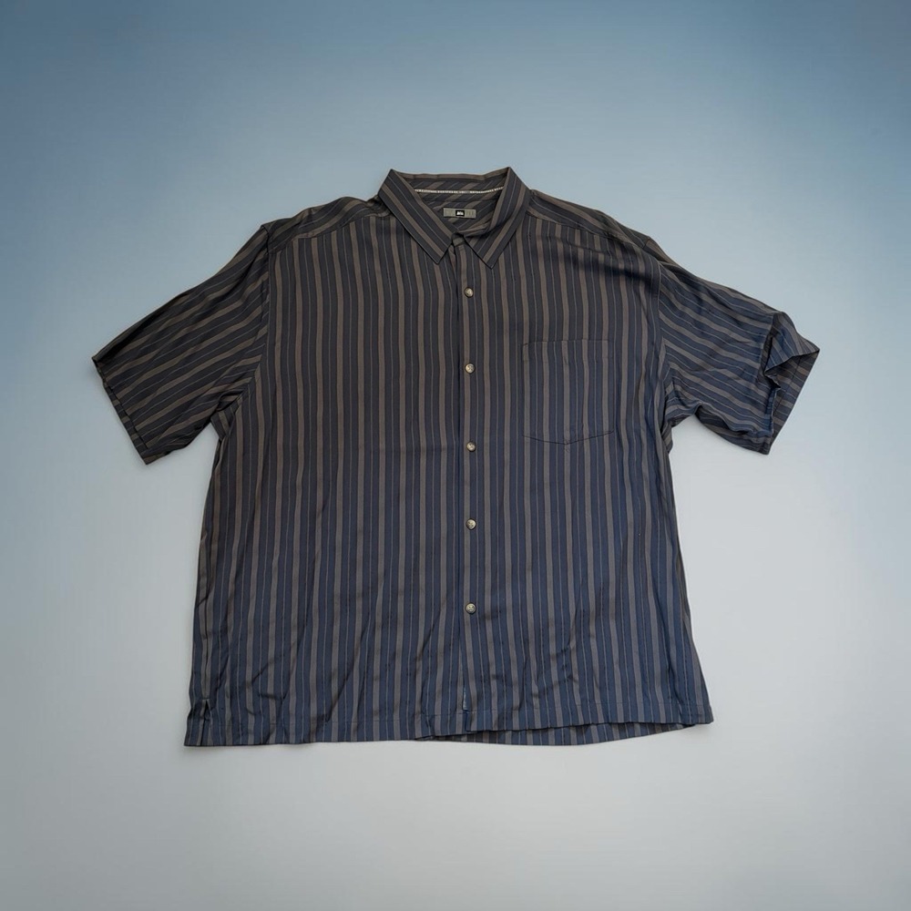 REI Men's XXL Blue Gray Striped Short Sleeve Button Front Shirt Casual Camp